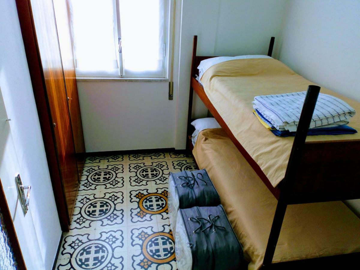 Casa Di Claude Con Posto Auto Apartment Finale Ligure Exterior photo
